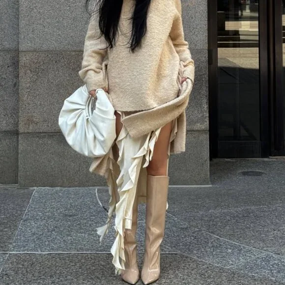 Source Unkown - - Picture 2 of 4